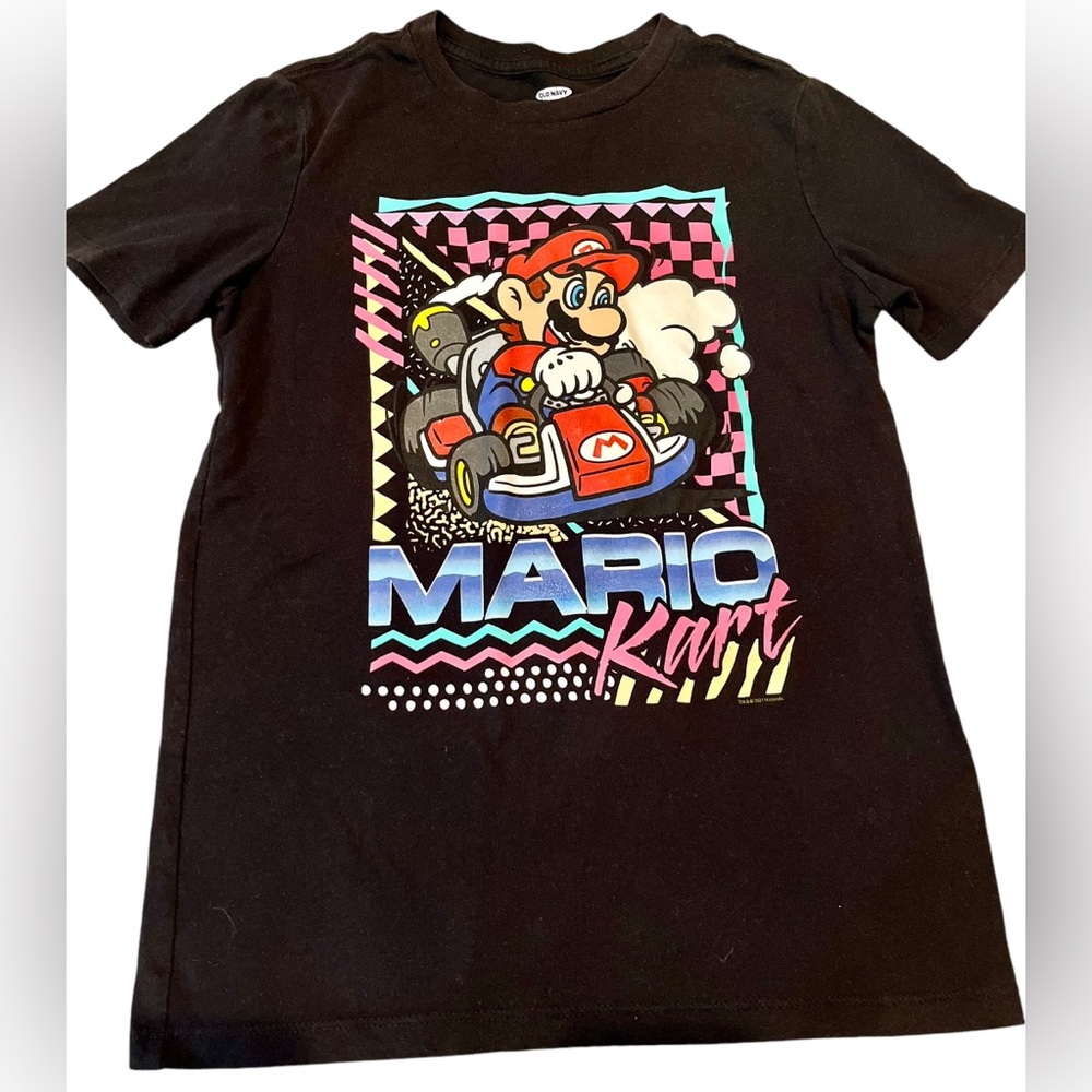 Old Navy Mario Kart 90’s Retro style graphic t-shirt unisex size large (10-12)
